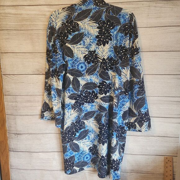 Attitudes by Renee NWT size XS Kimono Blue floral  Open Front - Picture 9 of 9